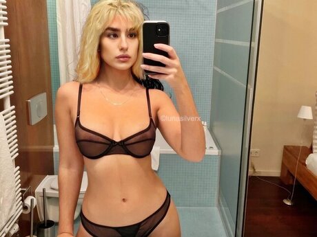 Luna Silver, photo #267
